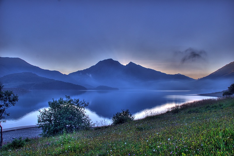 Mont Cenis lake at dusk