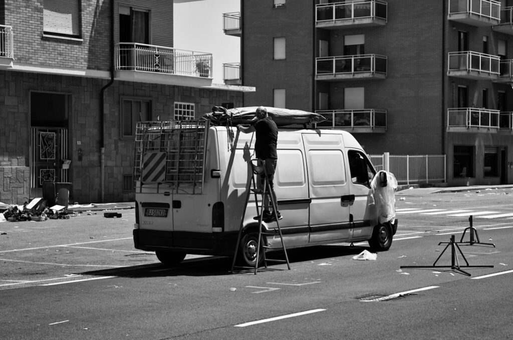 Echoes on the asphalt 12
